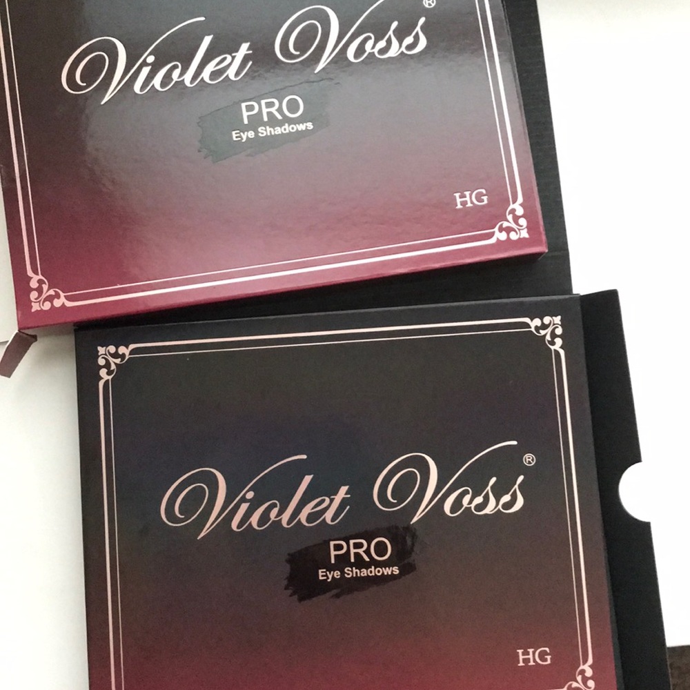 SOLD***Ⓜ️Violet voss HG eyeshadow palette